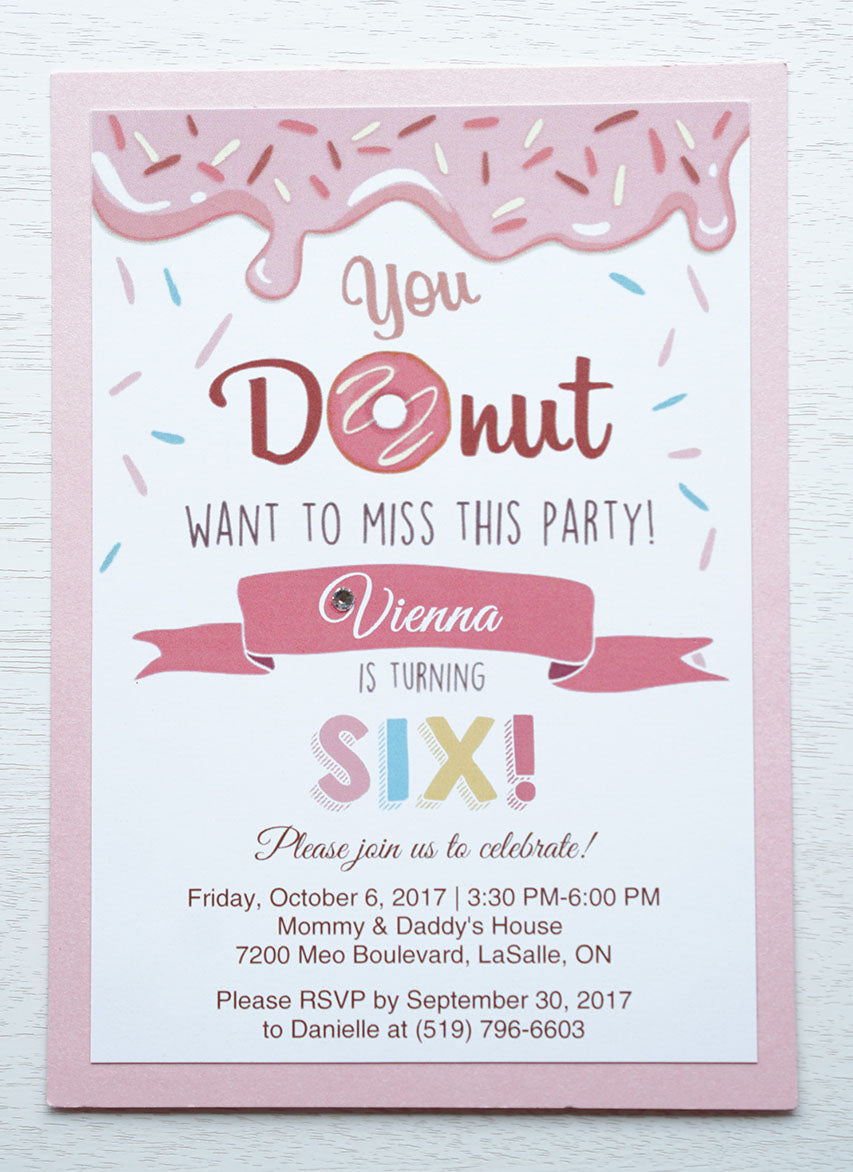 Donut themed best sale baby shower invitations