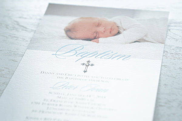alt="Simple and modern baptism invitation with custom photo and elegant cross and jewel detail"